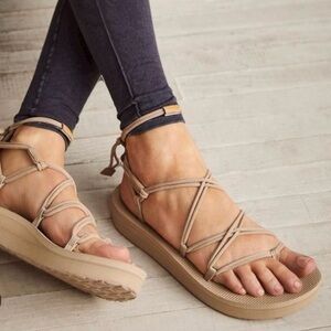 Teva Midform Infinity -size 7